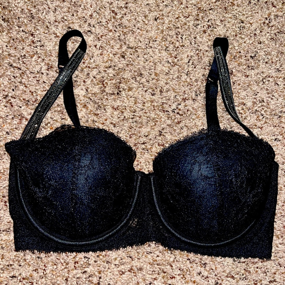 Brand new Victoria secret bra
